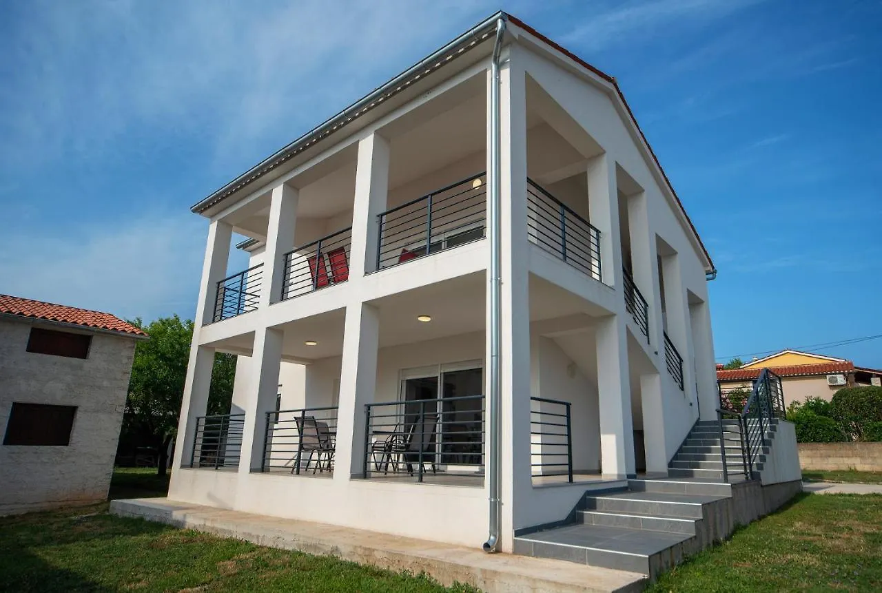 Villa Alexandria Liznjan 0*,  Croatia